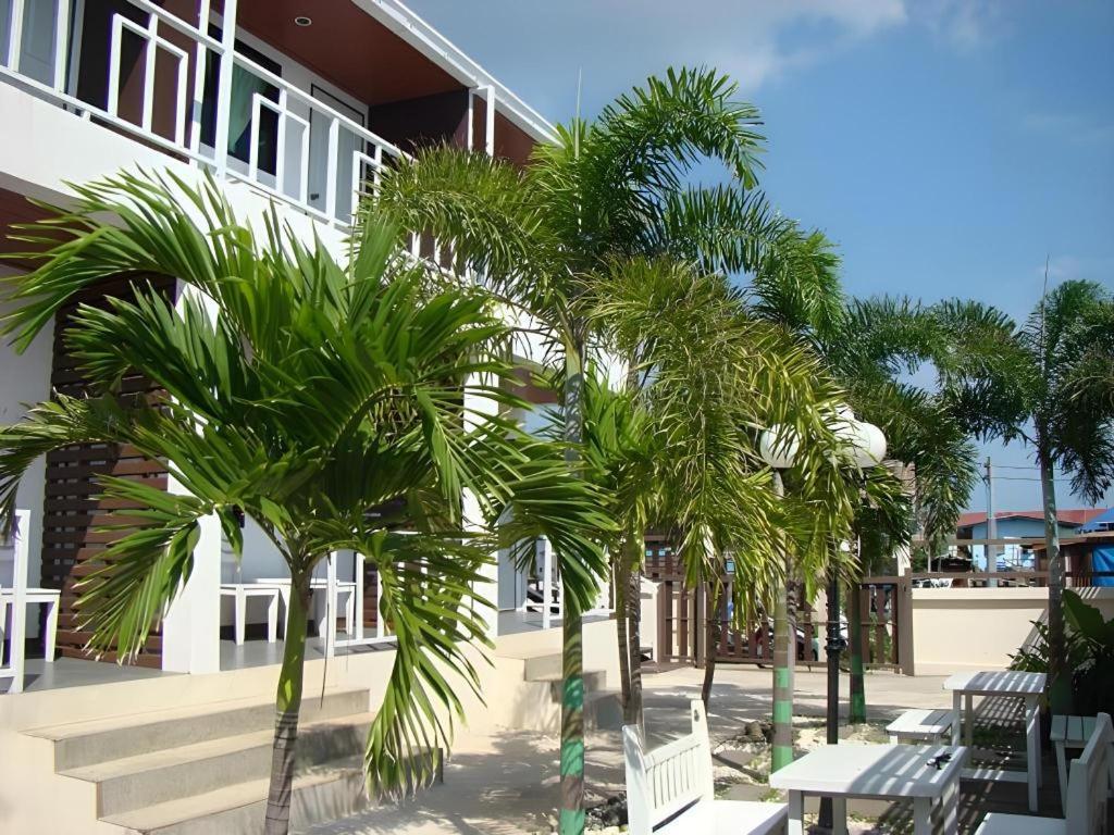 Sea Beach Koh Larn 2 Hotel Exterior photo